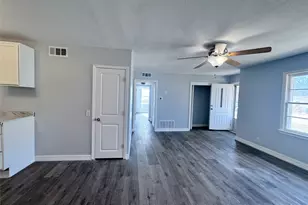 345 SW 16th St, Paris, TX 75460 - Photo 3