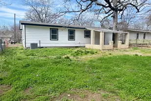 345 SW 16th St, Paris, TX 75460 - Photo 15