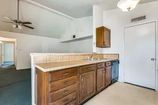 7049 Sorcey Rd, Dallas, TX 75249 - Photo 5