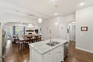 5105 Ember Pl, Little Elm, TX 76227 - Photo 11