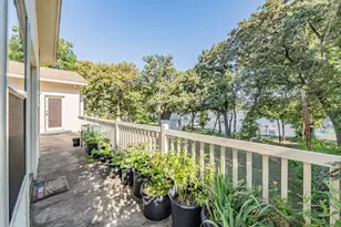 300 Shoreline Dr, Azle, TX 76020 - Photo 25