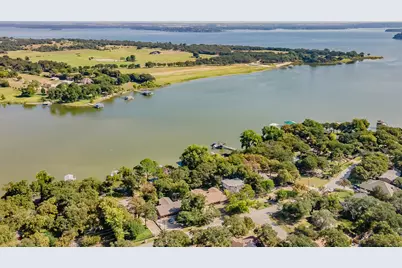 300 Shoreline Drive, Azle, TX 76020 - Photo 37