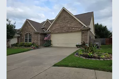 6013 Meadowglen Drive, Denton, TX 76226 - Photo 3