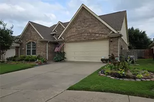 6013 Meadowglen Dr, Denton, TX 76226 - Photo 3