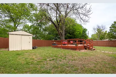 353 Brook Hollow Drive, DeSoto, TX 75115 - Photo 9