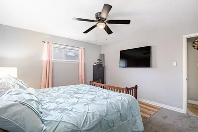 353 Brook Hollow Drive, DeSoto, TX 75115 - Photo 23