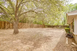 406 Country Club Dr, Joshua, TX 76058 - Photo 37