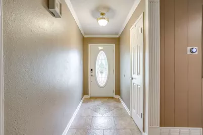 406 Country Club Drive, Joshua, TX 76058 - Photo 5