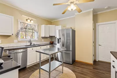 314 N Avenue I, Clifton, TX 76634 - Photo 5