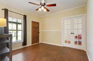 314 N Avenue I, Clifton, TX 76634 - Photo 3