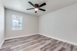 6352 Latta St, Dallas, TX 75227 - Photo 19