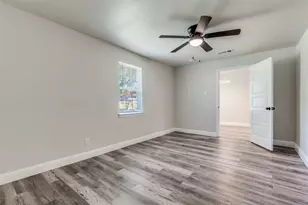 6352 Latta St, Dallas, TX 75227 - Photo 15