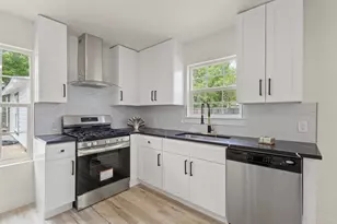 215 Glenview St, Dallas, TX 75217 - Photo 13