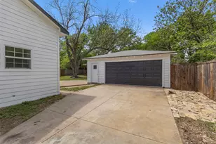215 Glenview St, Dallas, TX 75217 - Photo 5