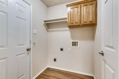 113 Saint James Court, Rhome, TX 76078 - Photo 13