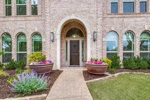 813 Weybridge Ln, Keller, TX 76248 - Photo 3