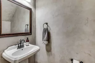 813 Weybridge Ln, Keller, TX 76248 - Photo 17