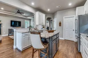 813 Weybridge Ln, Keller, TX 76248 - Photo 13