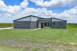 2091 Goodwyn Rd, Avalon, TX 76623 - Photo 3