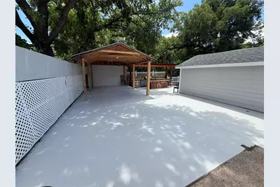 701 Olive Street, Cleburne, TX 76031 - Photo 29