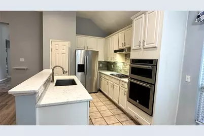 8905 Edinburgh Lane, Rowlett, TX 75089 - Photo 17