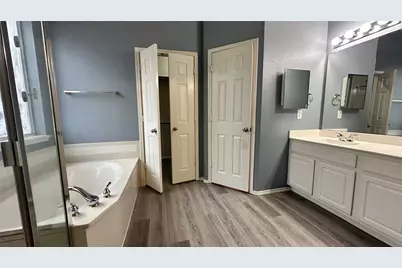 8905 Edinburgh Lane, Rowlett, TX 75089 - Photo 25