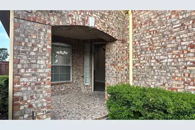 8905 Edinburgh Lane, Rowlett, TX 75089 - Photo 3
