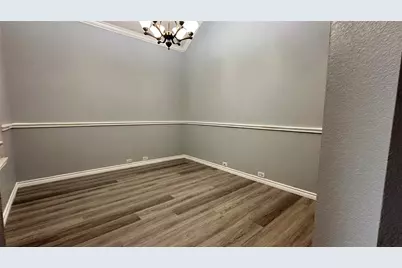 8905 Edinburgh Lane, Rowlett, TX 75089 - Photo 5