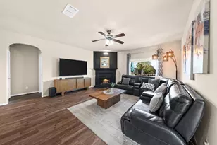 520 Delgany Trail, Fort Worth, TX 76052 - Photo 11