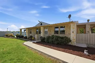 435 Gene Lee Rd, Mineral Wells, TX 76067 - Photo 3