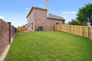 1053 Liberty Cir, Hurst, TX 76053 - Photo 19