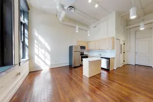 401 N Carroll Ave, Dallas, TX 75246 - Photo 1