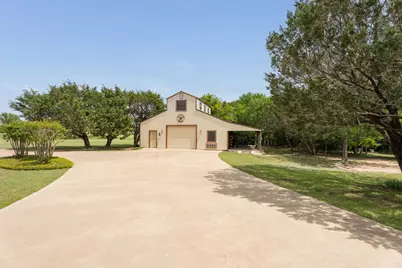 3401 Old Barn Court, Granbury, TX 76048 - Photo 33