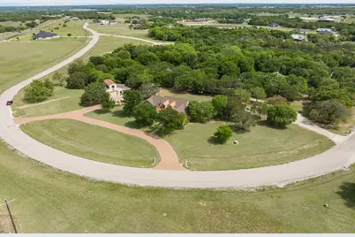 3401 Old Barn Court, Granbury, TX 76048 - Photo 37
