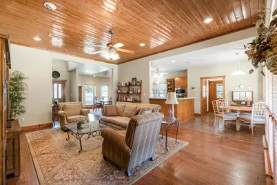 3401 Old Barn Court, Granbury, TX 76048 - Photo 9