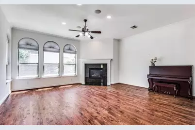 6821 Camino Rio, Irving, TX 75039 - Photo 7