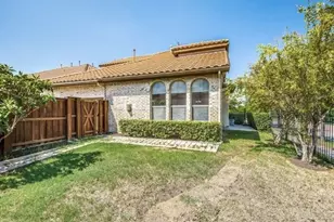 6821 Camino Rio, Irving, TX 75039 - Photo 19