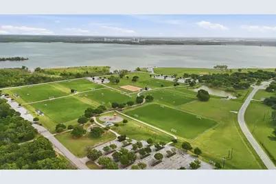 2317 Quail Lane, Grapevine, TX 76051 - Photo 39