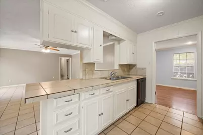 628 Madison Drive, Corsicana, TX 75110 - Photo 9