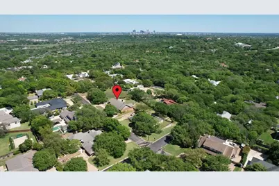 1421 Westover Lane, Westover Hills, TX 76107 - Photo 5