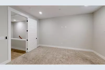 313 N Mill Street, Lewisville, TX 75057 - Photo 13