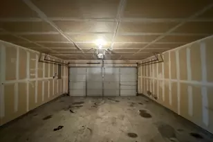 500 Brookbank Dr, Crowley, TX 76036 - Photo 17