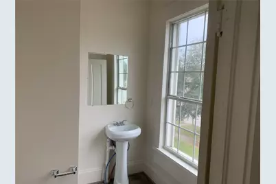 617 W Gandy Street, Denison, TX 75020 - Photo 11