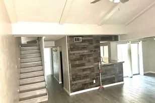 2618 Santa Barbara Dr, Grand Prairie, TX 75052 - Photo 11