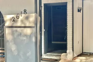 2618 Santa Barbara Dr, Grand Prairie, TX 75052 - Photo 3