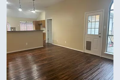 5002 Redwater Drive, Arlington, TX 76018 - Photo 7