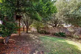 725 Snapper Dr, Burleson, TX 76028 - Photo 35