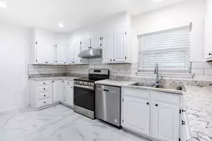 11521 Fernald Ave, Dallas, TX 75218 - Photo 7