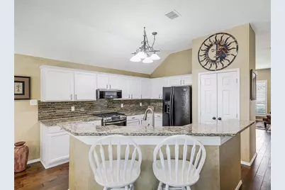 10717 Brandenberg Drive, Frisco, TX 75035 - Photo 9
