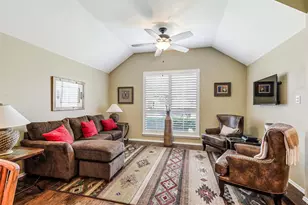 10717 Brandenberg Dr, Frisco, TX 75035 - Photo 13